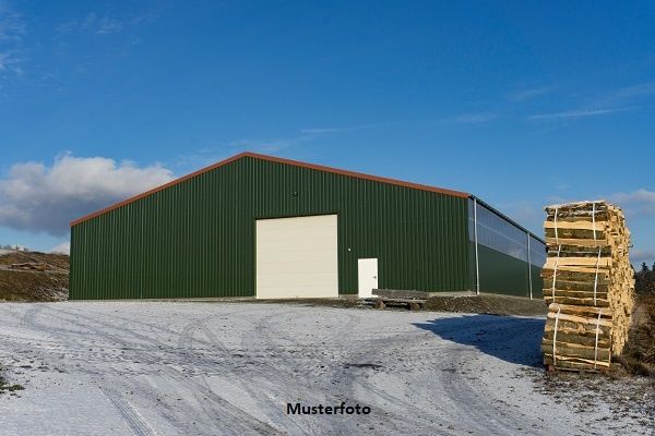 Modernes B�ro- und Verwaltungsgeb�ude mit gro�z�giger Logistik- und Lagerhalle