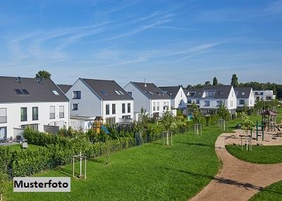 +++ Reihenhausanlage mit Stellpltzen +++ /  / 2500 Siegenfeld / Bild 0