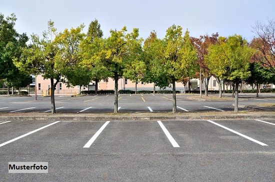 Pkw-Stellplatz Nr. 6