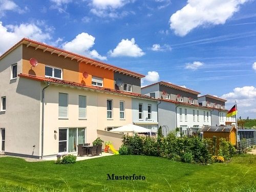 +++ Reihenhausanlage mit Stellpltzen +++
