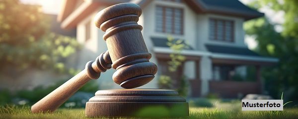 Bestandsgebude mit Nebengebude