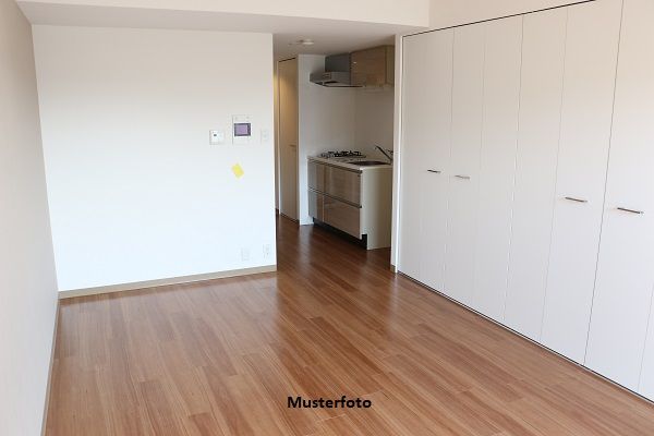3-Zimmer-Wohnung mit TG-Stellplatz und Terrasse