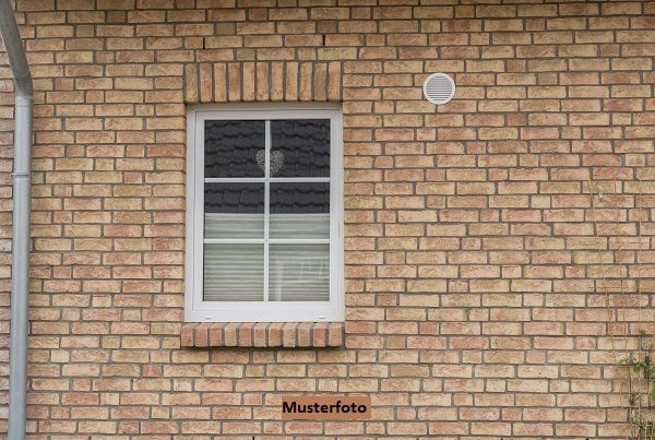 Einfamilienhaus mit Doppelgarage