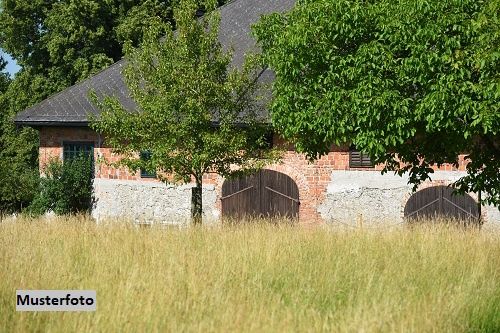 Luxuri�ses Wohnhaus/Chalet + im Bau befindlich + provisionsfrei +