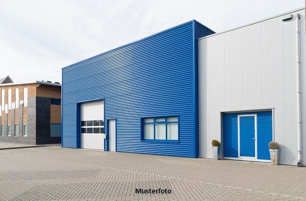 Großzügige Gewerbeeinheit in zentraler Lage