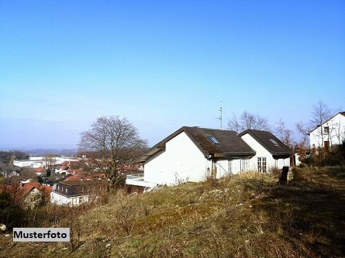 Unbebautes (bebaubares) Grundstck