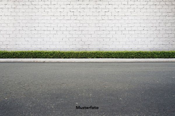 Unbebautes Grundstck