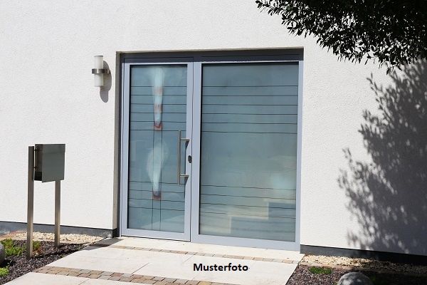 Einfamilien-Doppelhaushlfte mit Dachterrasse /  / 2514 Traiskirchen / Bild 0