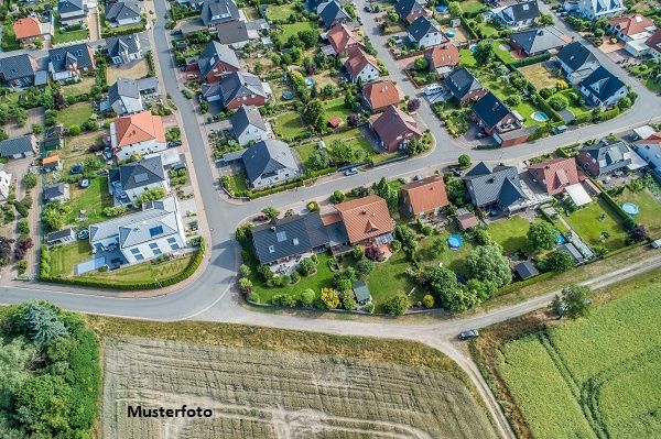 Einfamilienhaus mit Doppelgarage