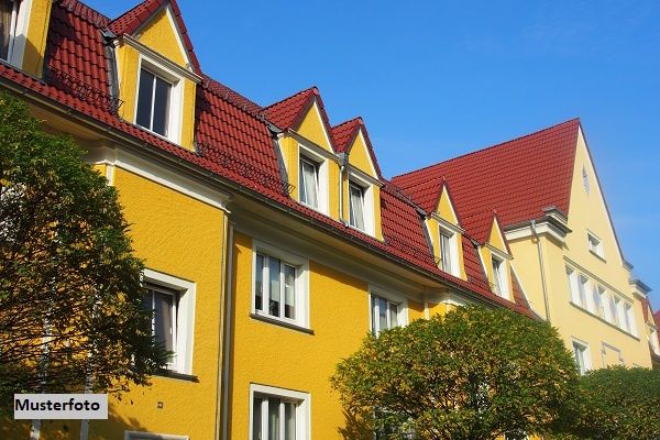 Groe 3-Zimmer-Wohnung in sehr gutem Zustand