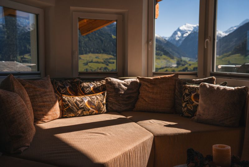 Exklusives Wohnen in traumhafter Hanglage ? Moderne Doppelhaushlfte mit Panoramablick /  / 5730 Mittersill / Bild 3