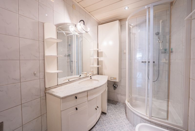 Renovieren, gestalten, profitieren ? 3-Zimmer-Wohnung mit vielen Mglichkeiten & Top Preis-Leistungs-Verhltnis /  / 5700 Zell am See / Bild 2