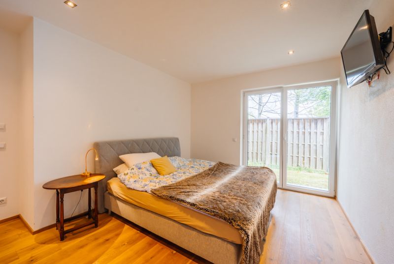 Ruhig . Privat . Besonders - Stilvolle Villa am Teich /  / 5730 Mittersill / Bild 5