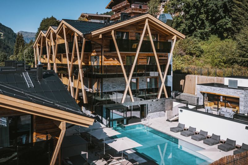Bergpanorama hautnah: "Buy-to-let" Studio Appartement im "Glemm by AvenidA" /  / 5754 Saalbach-Hinterglemm / Bild 1