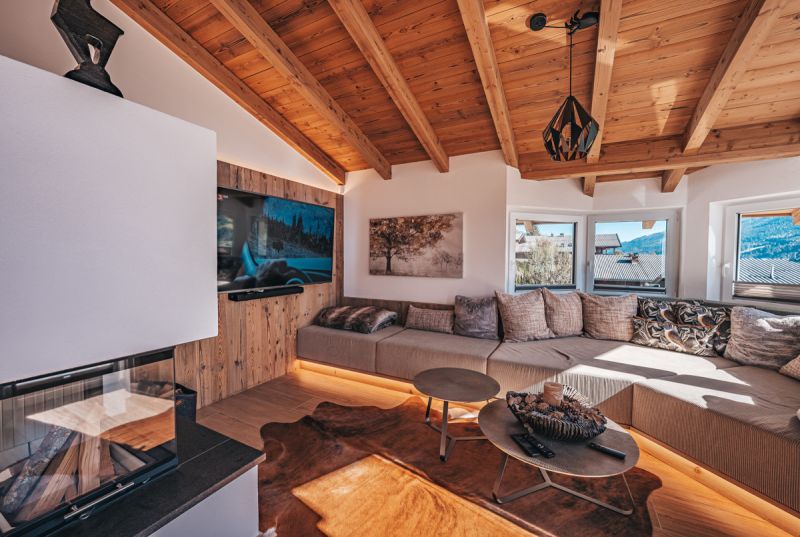 Exklusives Wohnen in traumhafter Hanglage ? Moderne Doppelhaushlfte mit Panoramablick /  / 5730 Mittersill / Bild 2
