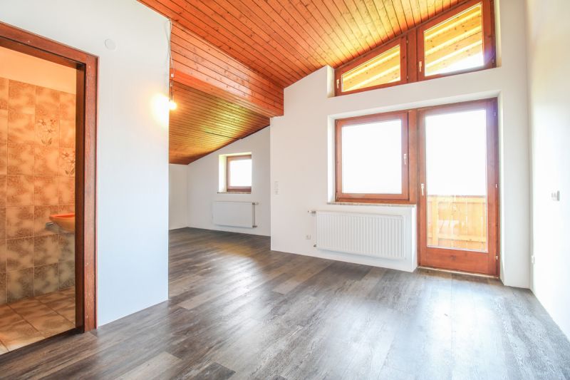 Miete: Einfamilienhaus in sonniger Ruhelage mit traumhafter Aussicht /  / 5760 Saalfelden am Steinernen Meer  / Bild 1