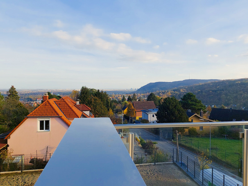 Top-modernes Einzelhaus mit 5 Zimmer und unglaublichem Ausblick auf die Weinberge und in das Tal /  / 3400 Klosterneuburg / Bild 1