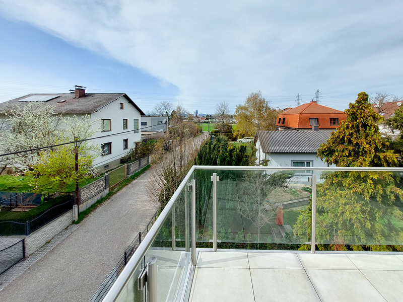 Einzelhaus samt Tischlerkche, Klimaanlage und Traum-Aussicht auf 165 m Wohnflche. Sofort einziehen! /  / 1220 Wien / Bild 6