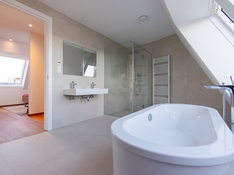 Hoch hinaus. 4-Zimmer Dachgeschosswohnung inkl. Markenkche fr beste Aussichten. Nur 220m von der Alten Donau  /  / 1220 Wien / Bild 9