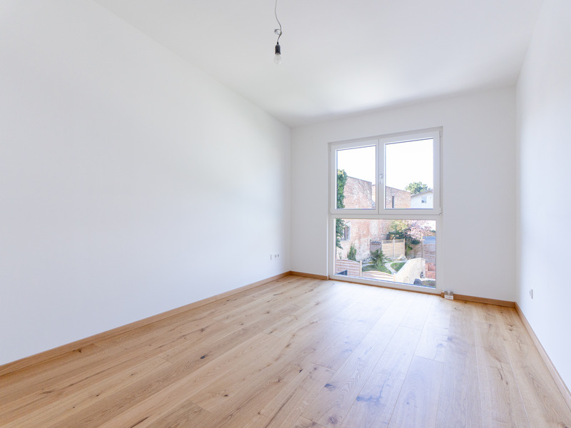5 Zimmer plus Wohnkeller nahe der Donau mit 145 m Wohnflche. Wrmepumpe, PKW-Stellplatz und Klimaanlage inklusive /  / 1220 Wien / Bild 9