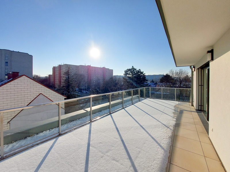 Auf der Sonnenseite. Liebevoll designte 3-Zimmer Dachgeschosswohnung mit Sd-Terrasse /  / 1210 Wien / Bild 6