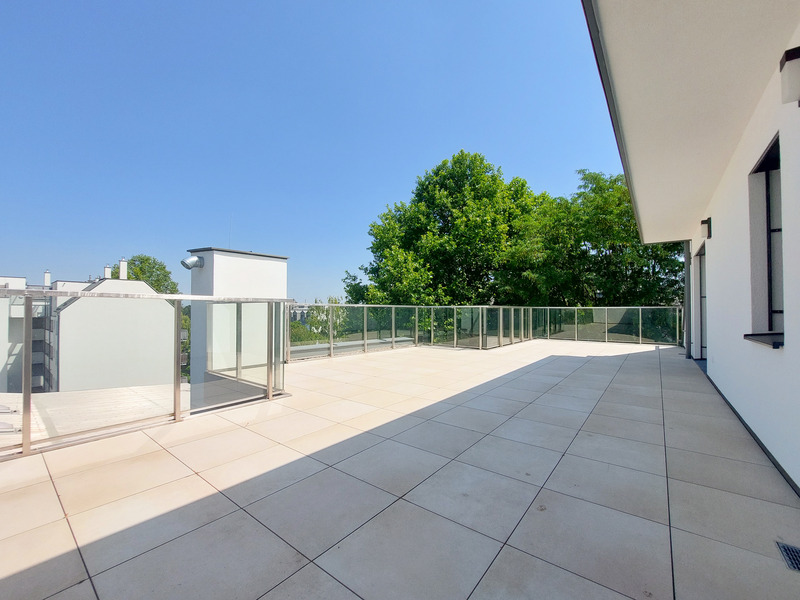Wohnen mit Rundumblick. Dachgeschosswohnung mit viel Raum und Terrassentraum /  / 1210 Wien / Bild 7
