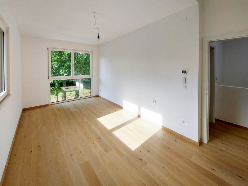 Sofort einziehen: Modernes Reihenhaus mit PV- und Klimaanlage, Wrmepumpe, Keller und grozgigem Garten /  / 1220 Wien / Bild 4