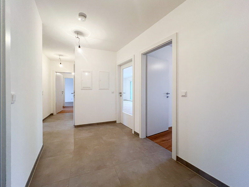 Gerumige 4-Zimmer Familieninsel mit Sd-Balkon und ganz viel Platz zum Leben. Sofort einziehen /  / 1220 Wien / Bild 5
