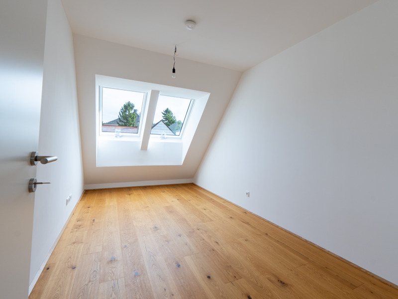 Hier werden alle Stcke gespielt. 5 Zimmer, 2 Badezimmer, 1 Terrasse zum Wohlfhlen und Leben. Gleich einziehen.  /  / 1220 Wien / Bild 1