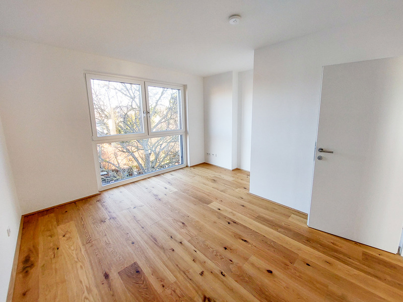 Vielzimmerwohnung fr vielseitige Individualisten. 151 m, 5 Zimmer, 2 Terrassen und ganz viel Platz /  / 1220 Wien / Bild 2