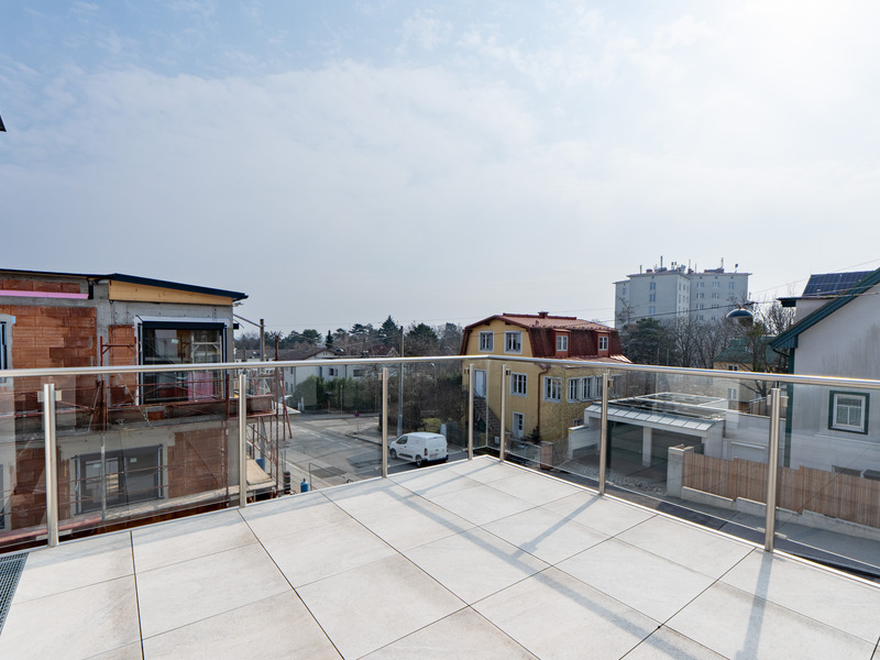 Wohnen nahe Schönbrunn. Modernes Doppelhaus mit 4 Zimmern, Wärmepumpe, Klimaanlage