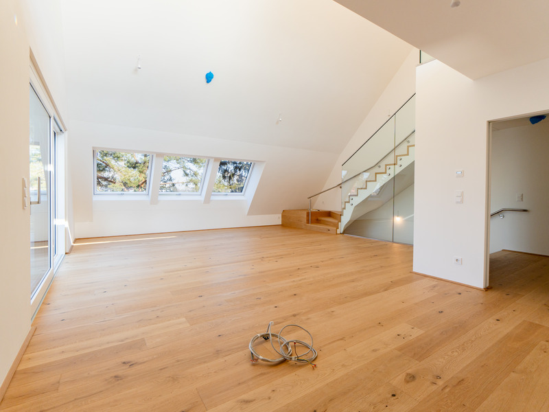 Malerisches 3-Zimmer Penthouse mit Galerie nur 290 m vom Wasser entfernt. Deckenkhlung /  / 1220 Wien / Bild 8