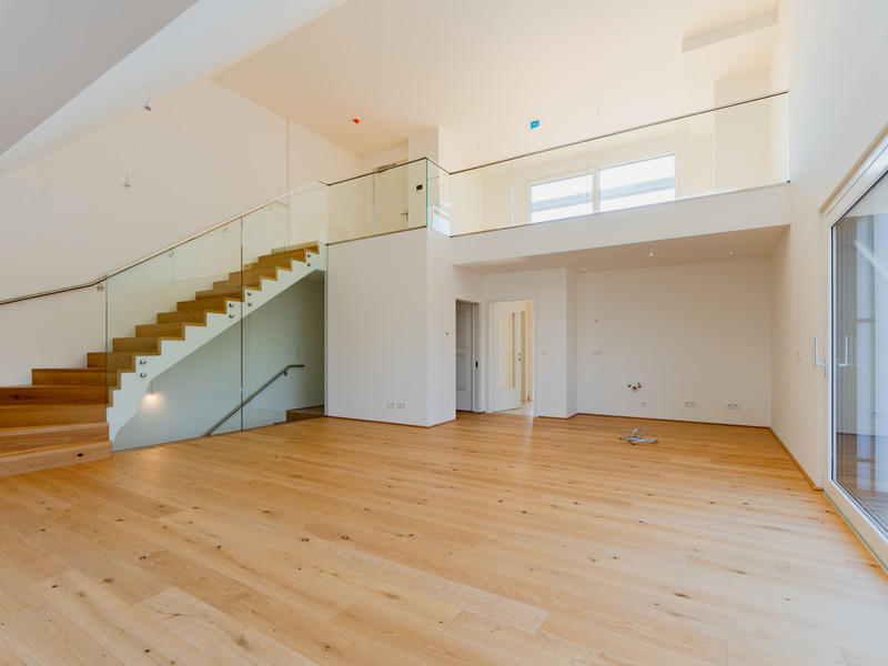 Malerisches 3-Zimmer Penthouse mit Galerie nur 290 m vom Wasser entfernt. Deckenkhlung /  / 1220 Wien / Bild 9