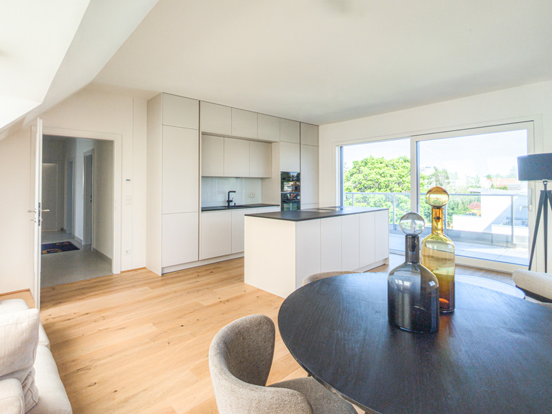Sagenhaftes 3-Zimmer-Penthouse auf 129 m² - samt Deckenkühlung und Liftfahrt direkt in die Wohnung / / 1220 Wien / Bild 3