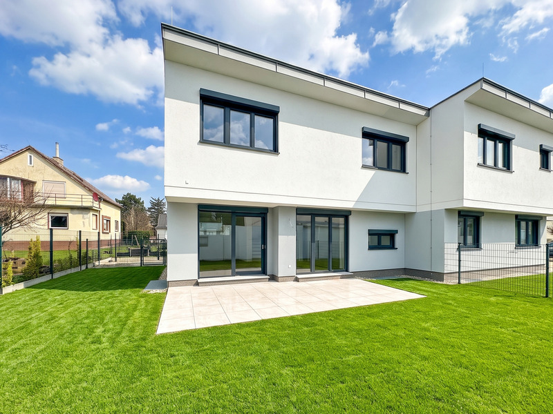 Modernes Doppelhaus zwischen Neuer Donau und Erholungsgebiet Marchfeldkanal. Ertsbezug /  / 1210&nbsp;Wien / Bild 1