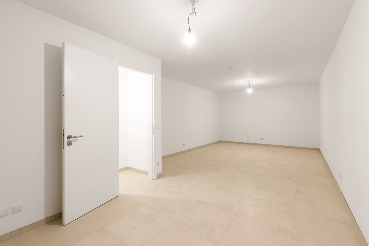 120m2 Garten, 1. Reihe direkt am Wasser - Luxus Living /  / 1190 Wien, Dbling / Wien 19., Dbl / Bild 1