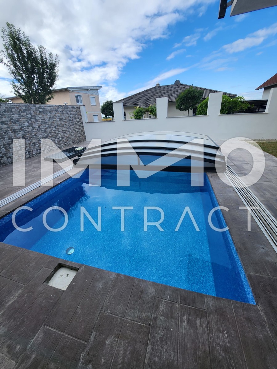 Moderne Villa mit Pool, Doppelgarage, PV-Anlage, Wrmepumpe, Smart-Home /  / 2125 Neubau / Bild 1
