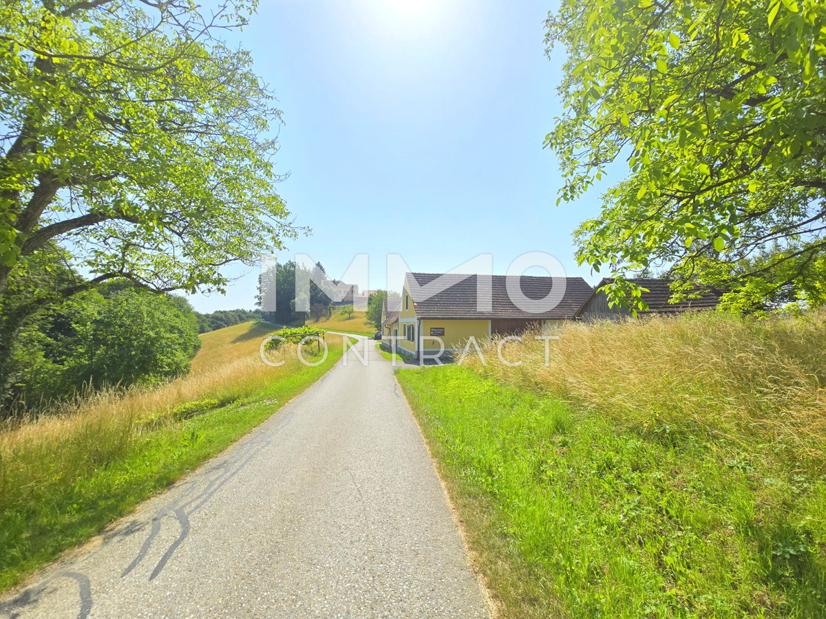 TRAUMLAGE auf einer Anhhe! - KLASSISCHER Vierkanthof - nahe Frstenfeld/Bad Loipersdorf! /  / 8282 Bad Loipersdorf / Bild 9