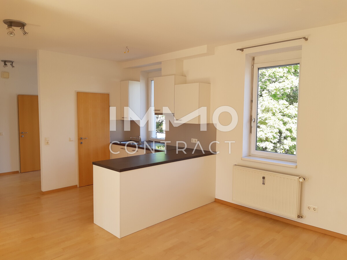 WALTENDORF- SONNENHANG:  SCHNE HELLE MODERNE 2 ZIMMERWOHNUNG MIT WESTBALKON  UND CARPORT /  / 8010 Graz / Bild 3