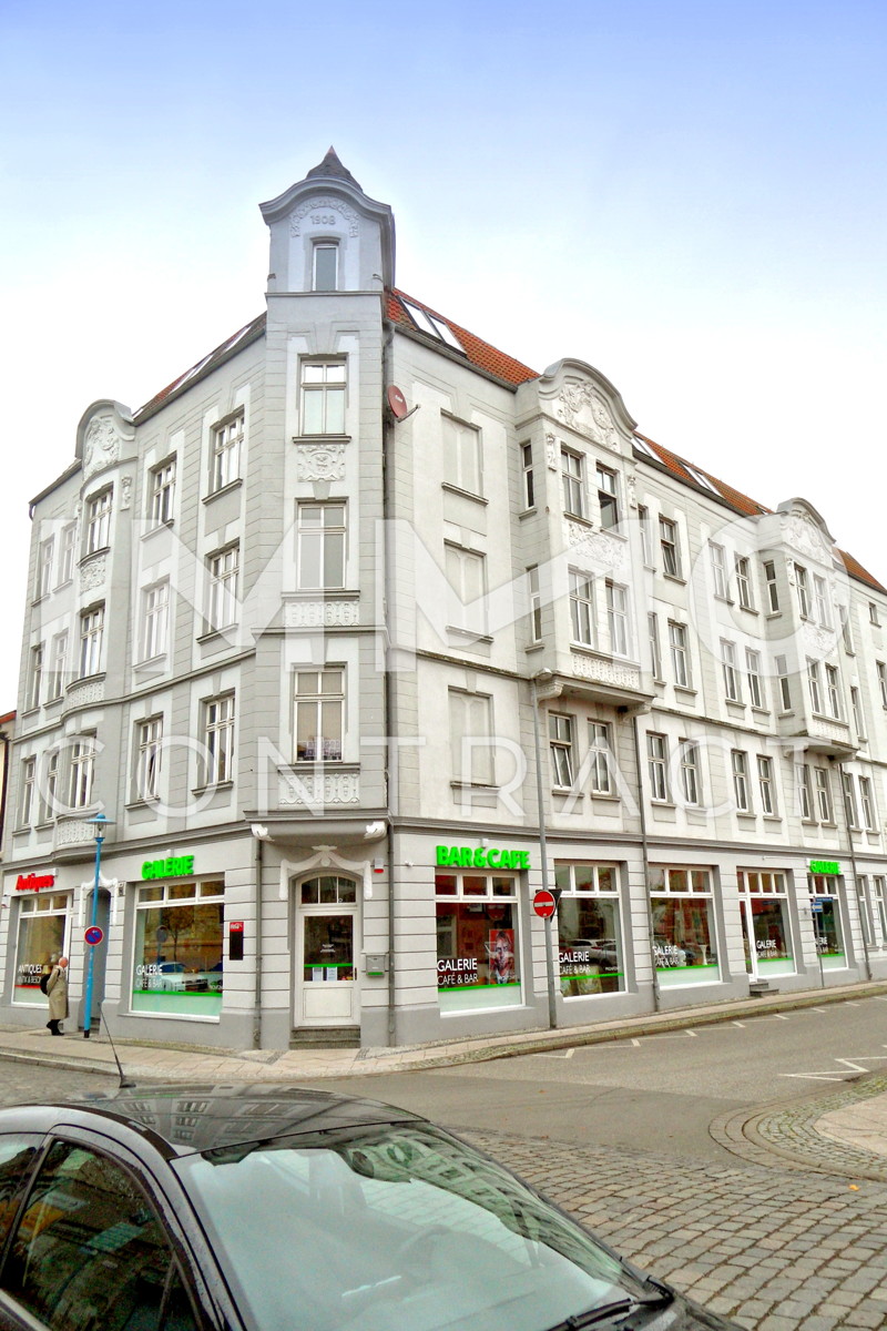 Schnes Miethaus mit Gewerbeeinheiten /  / 19322 Wittenberge / Bild 1