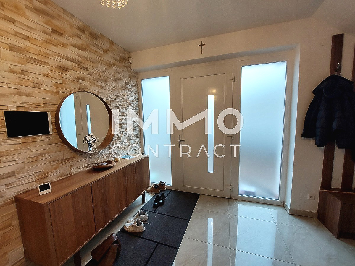 Moderne Villa mit Pool, Doppelgarage, PV-Anlage, Wrmepumpe, Smart-Home /  / 2125 Neubau / Bild 5