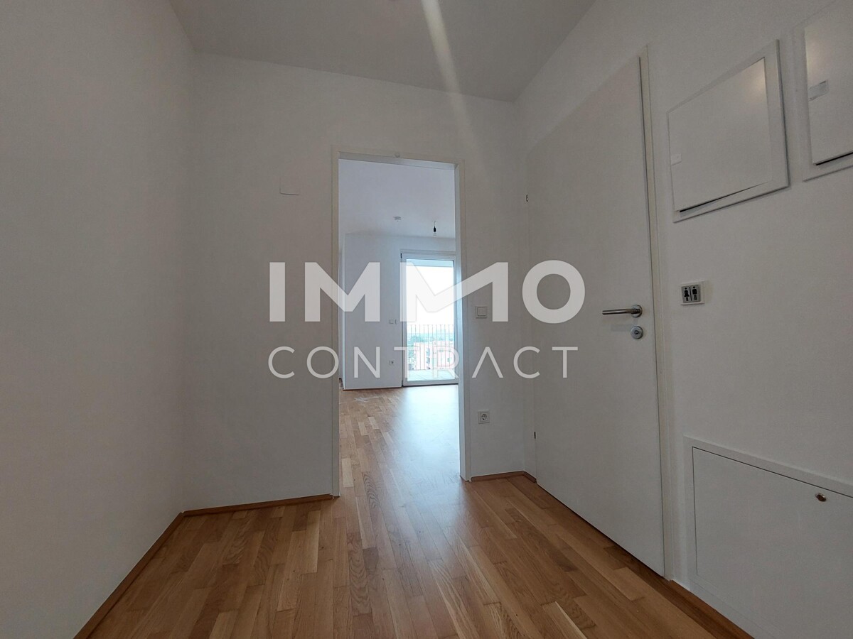 Naturnahes Wohnen in Ruhelage! 2 - Zimmerwohnung mit Balkon und Loggia. /  / 1220 Wien / Bild 1
