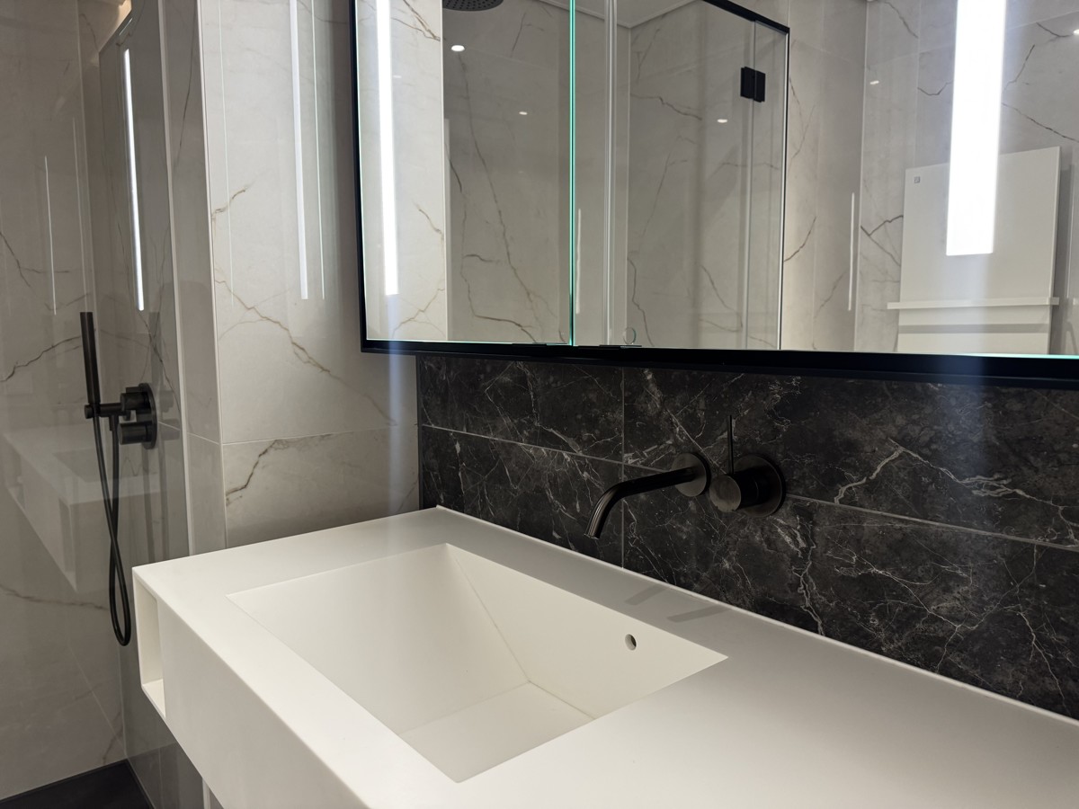 DANUBEFLATS. NEU - 30. Stock! Einmalig - Groe 2 Zimmer Wohnung. Wie im Urlaub - Elevate your Lifestyle /  / 1220 Wien / Bild 4