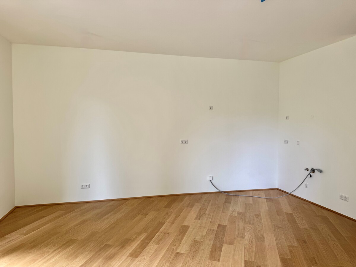 Provisionsfrei: Gerasdorfer Strae - Erstbezug 3 Zimmer Wohnung mit 60m2 Garten: Von der Sonne geksst /  / 1210 Wien / Bild 3