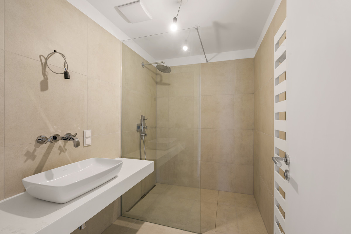 WOW! LUXUS PUR - Elevate your Lifestyle - 1. Reihe am Wasser inkl. Welnessbereich /  / 1190 Wien, Dbling / Wien 19., Dbl / Bild 3