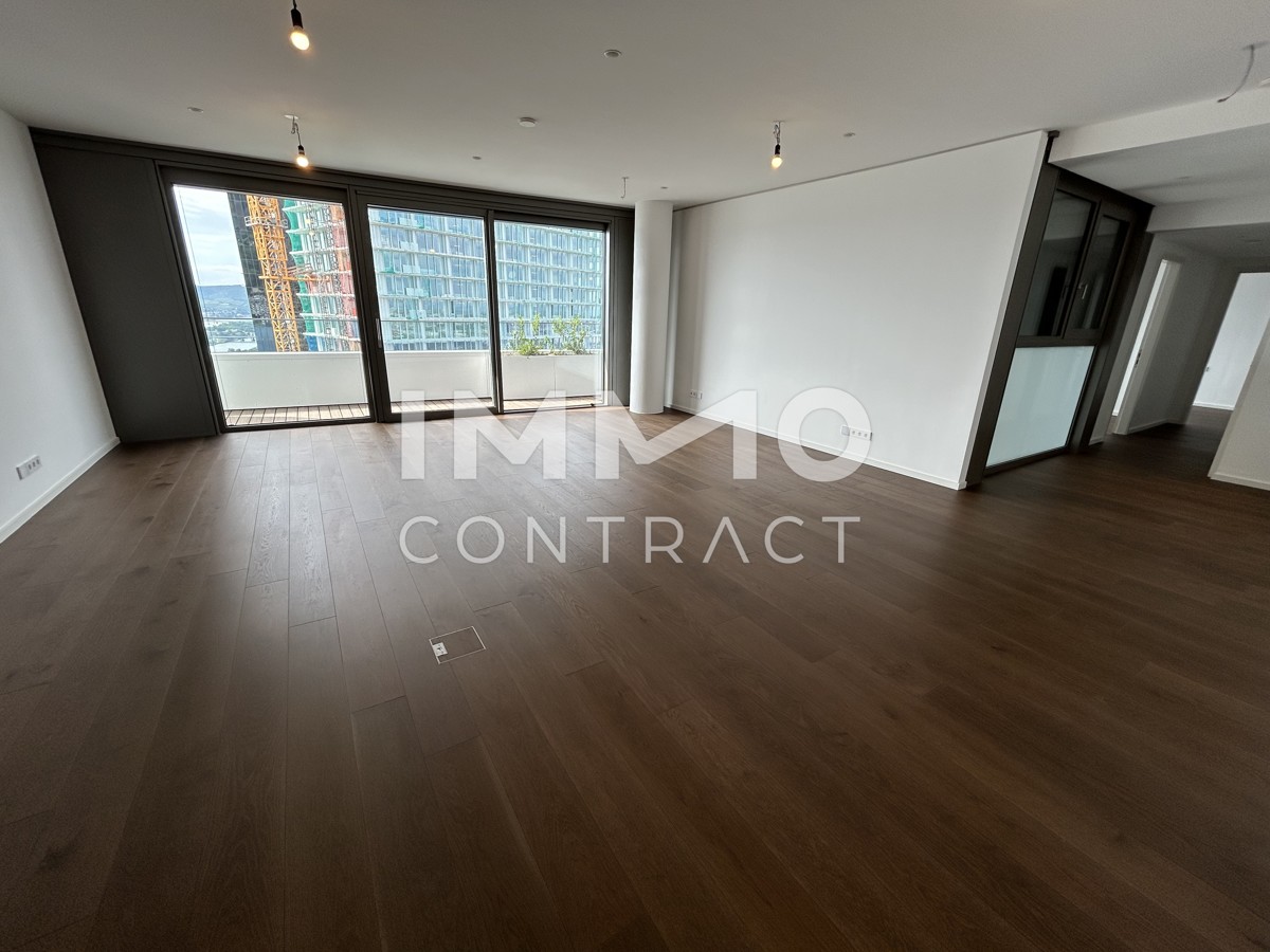 Grozgige 3 Zimmer Wohnung im 41.Stock inkl. atemberaubendem Blick auf die Donau und den Kahlenberg! /  / 1220 Wien / Bild 1