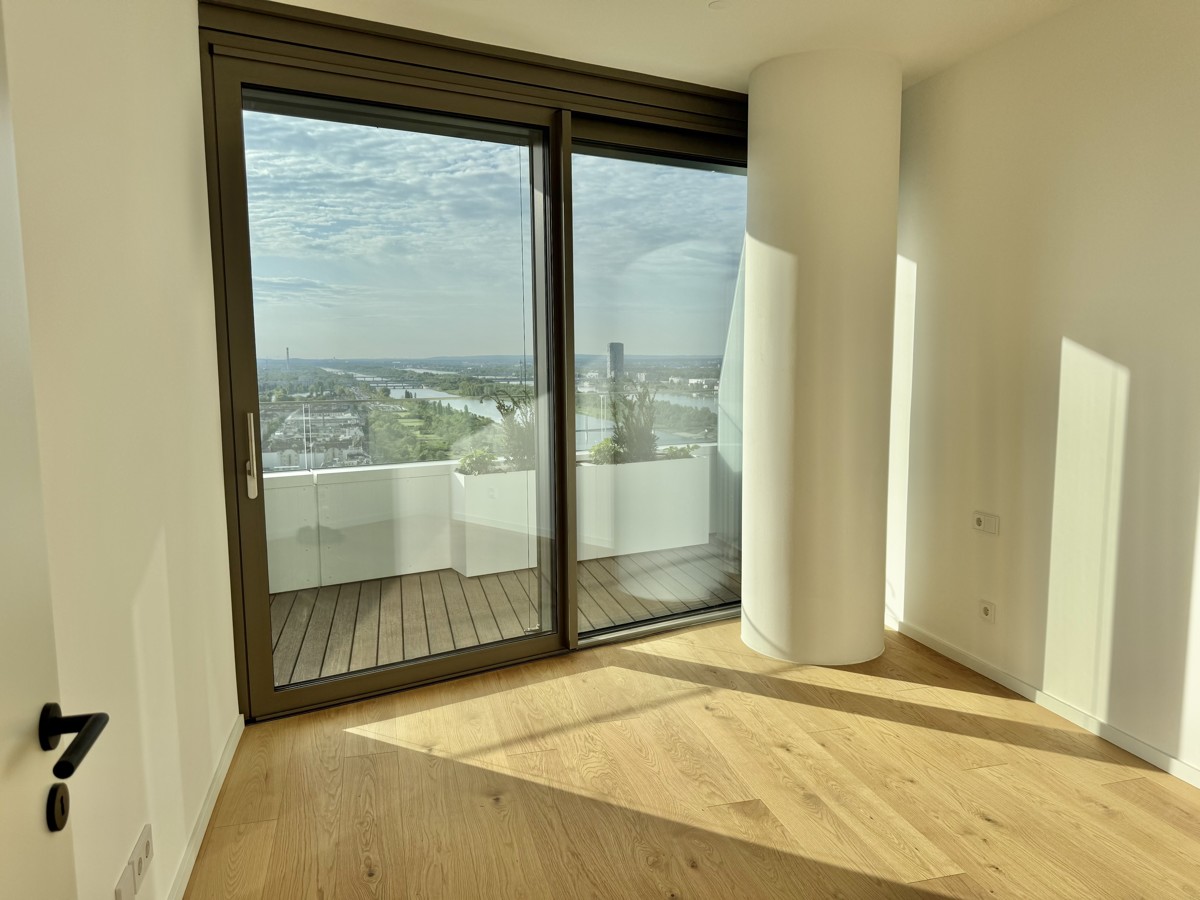 DANUBEFLATS - 45m2 Balkon inkl. Mblierung, Pool und Wellness Bereich - U1 vor der Tre! LUXUS LEBEN AM WASSER /  / 1220 Wien / Bild 6