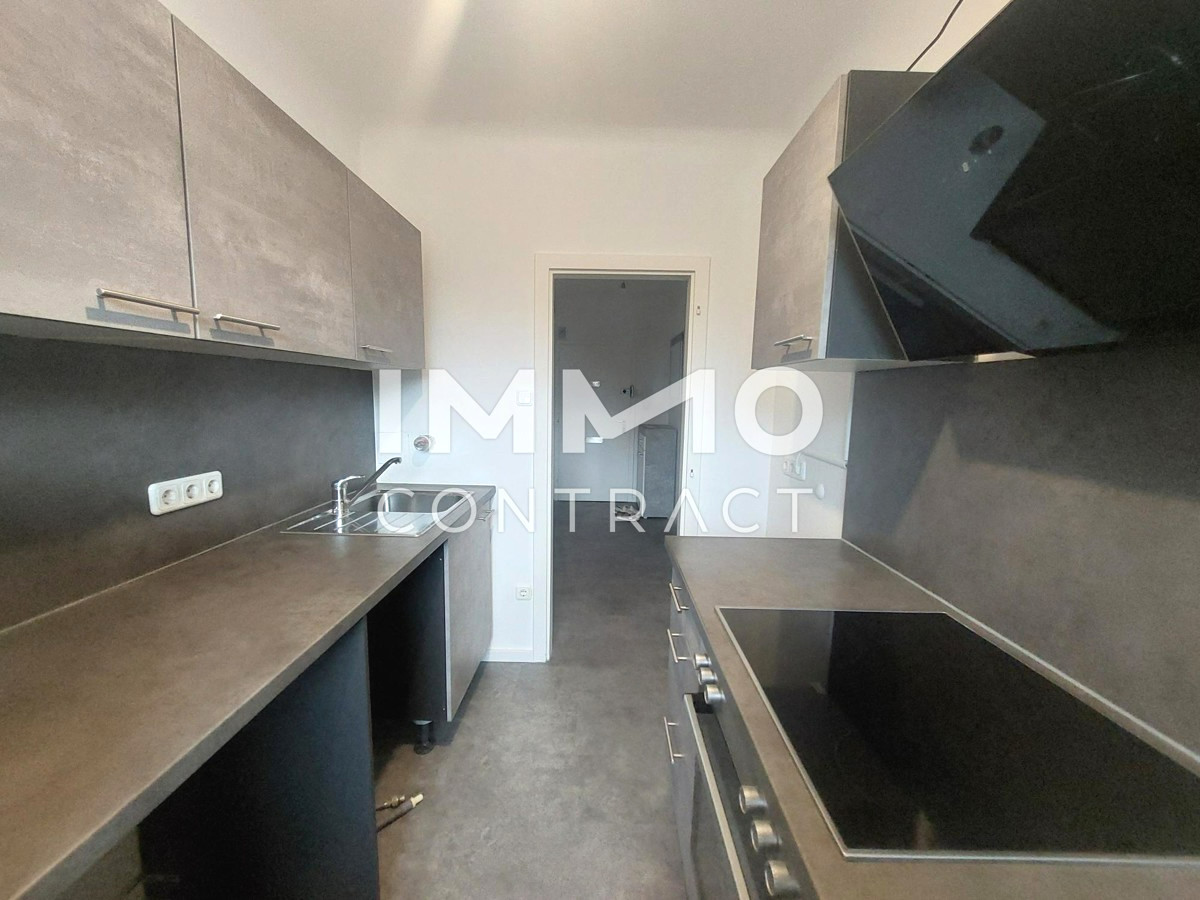 Erstbezug nach schner Renovierung. Sehr aparte 2-Zimmer- Wohnung mit 12m Loggia /  / 1100 Wien / Bild 7