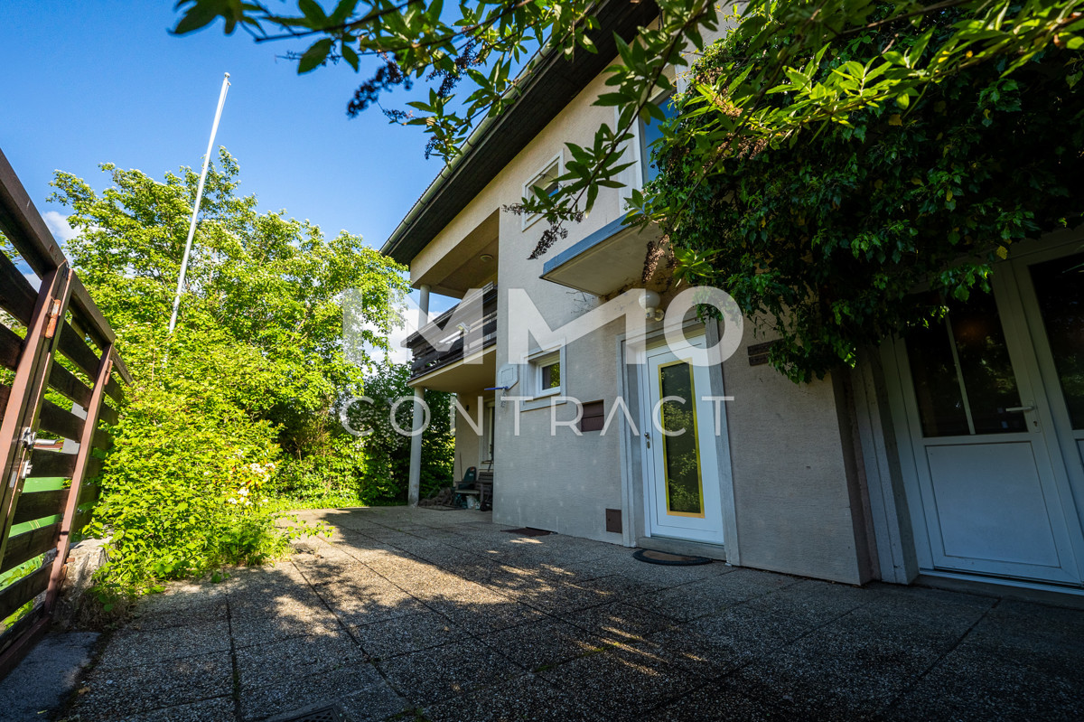 Tolles Familiendomizil mit viel Platz in grner Lage mit Swimming-Pool, Sauna, Garten. /  / 1160 Wien / Bild 9
