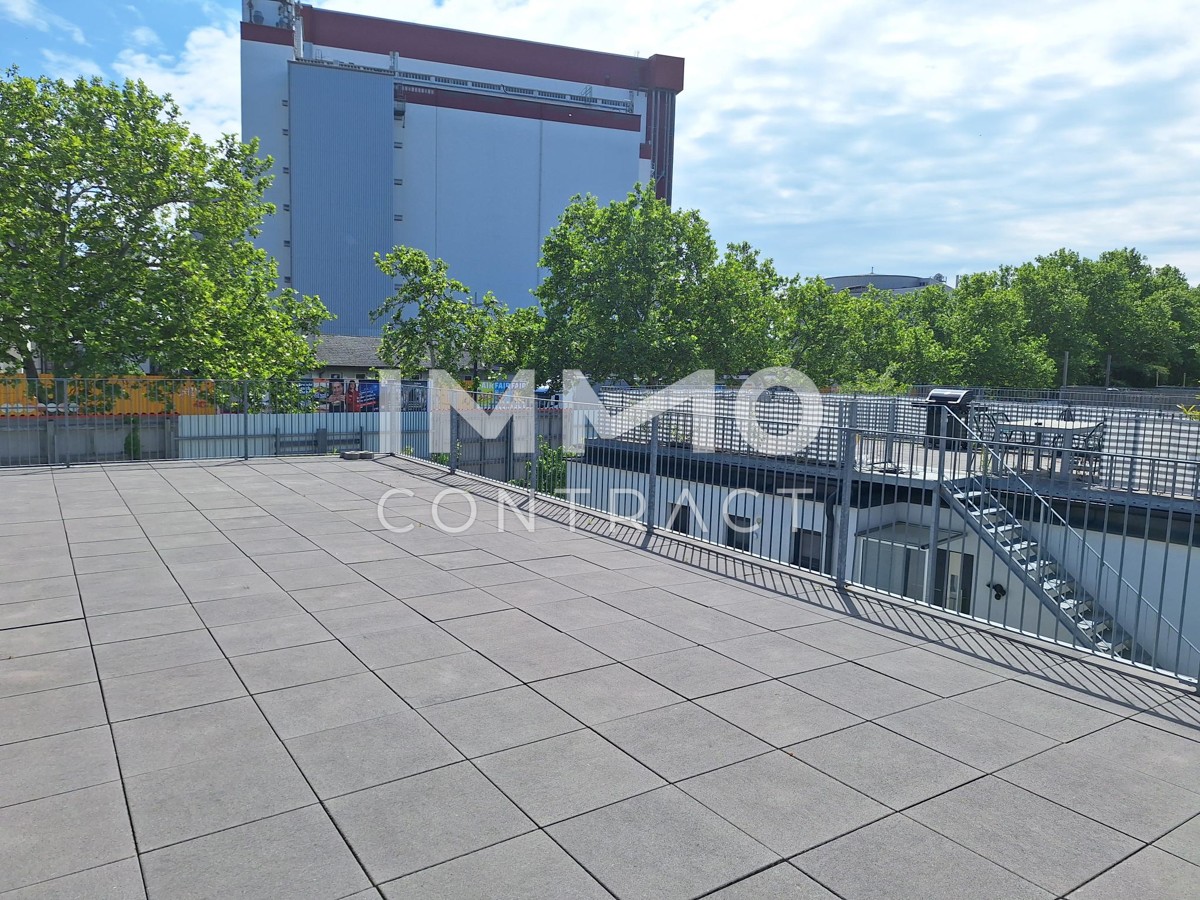 Wohnen nahe der Alten Donau auf Eigengrund! Exklusive 3-Zimmer-Wohnung mit ca. 65?m Dachterrasse /  / 1220 Wien / Bild 2